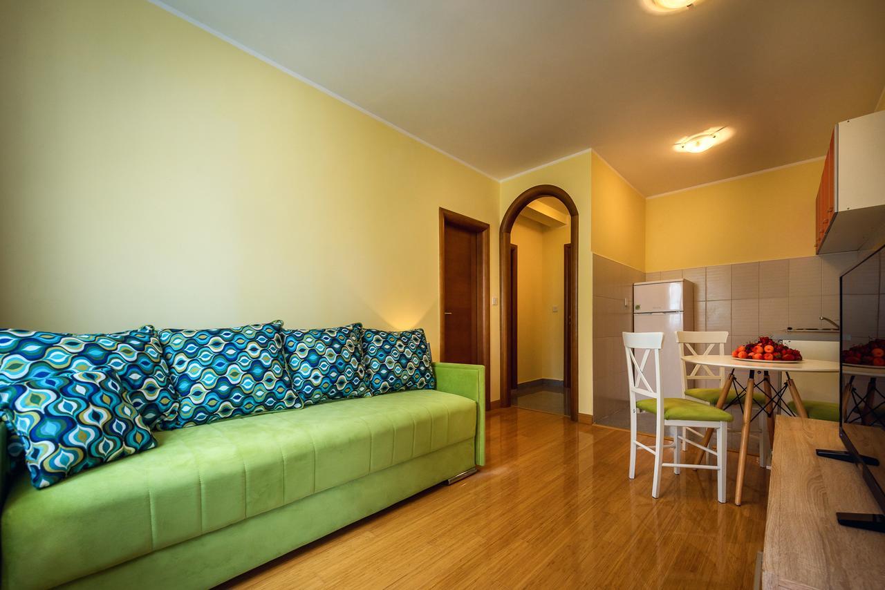 Santorini Apart Крашичі Екстер'єр фото