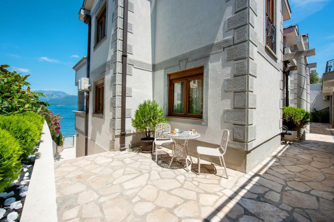 Santorini Apart Крашичі Екстер'єр фото